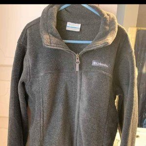 NWOT-  Columbia Youth MED.    jacket